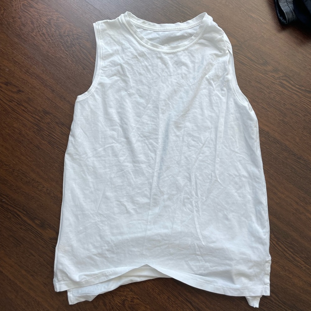 Lululemon white tank